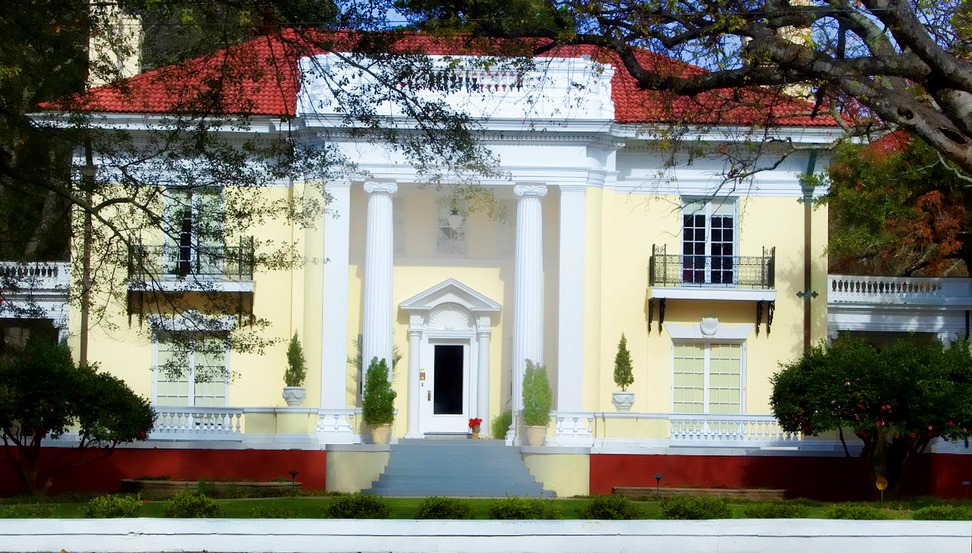 luxury house